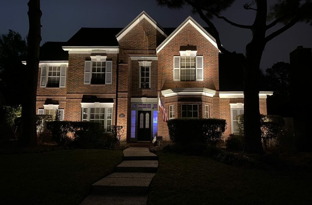 Get a Natural Effect with Outdoor Down Lighting